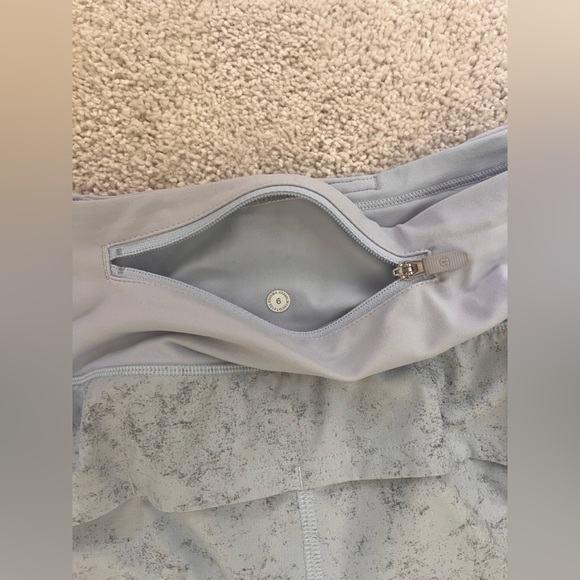 Lululemon Speed Up Mid-Rise Lined Short 4" - Picture 8 of 8